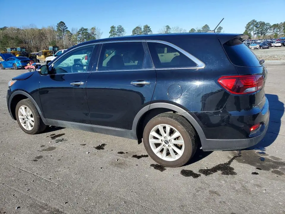 2019 KIA SORENTO LX  