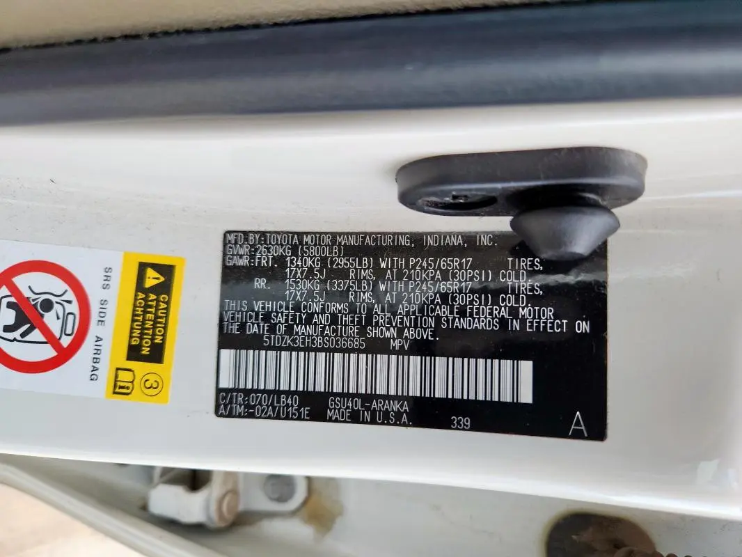 2011 TOYOTA HIGHLANDER BASE