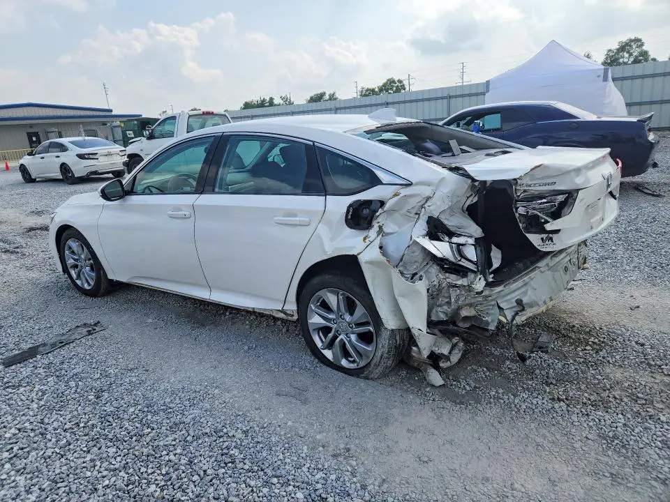 2018 HONDA ACCORD LX  