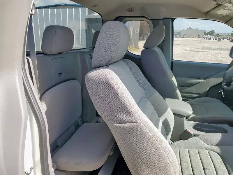 2018 NISSAN FRONTIER S  