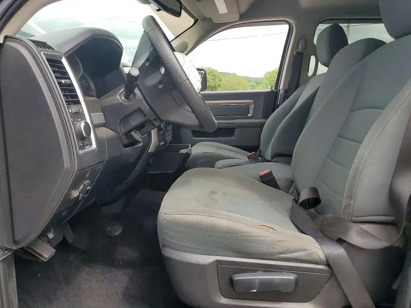 2016 RAM 2500 SLT  