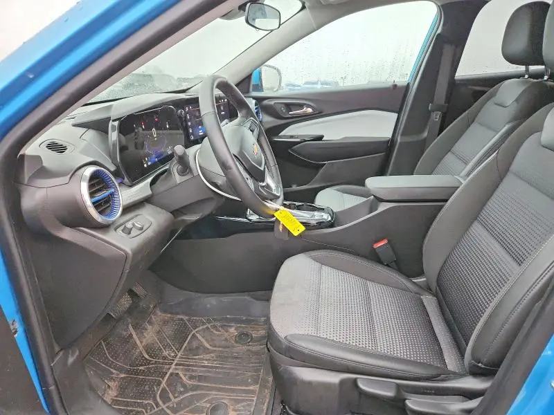 2025 CHEVROLET TRAX 1LT  