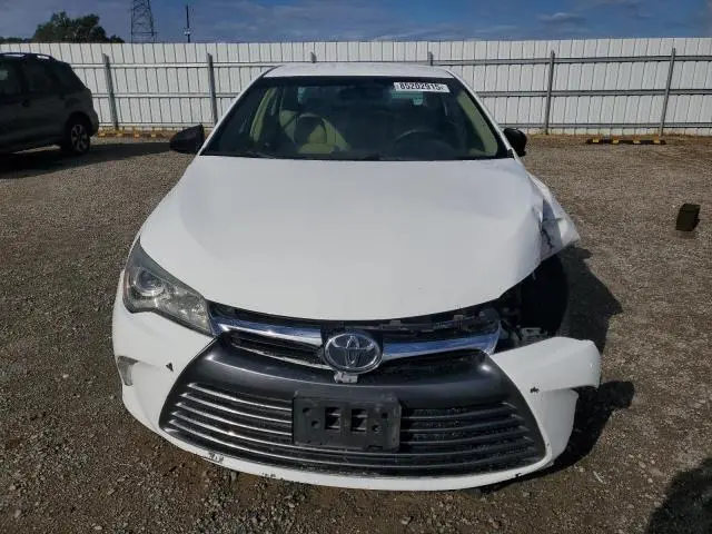 2015 TOYOTA CAMRY LE  