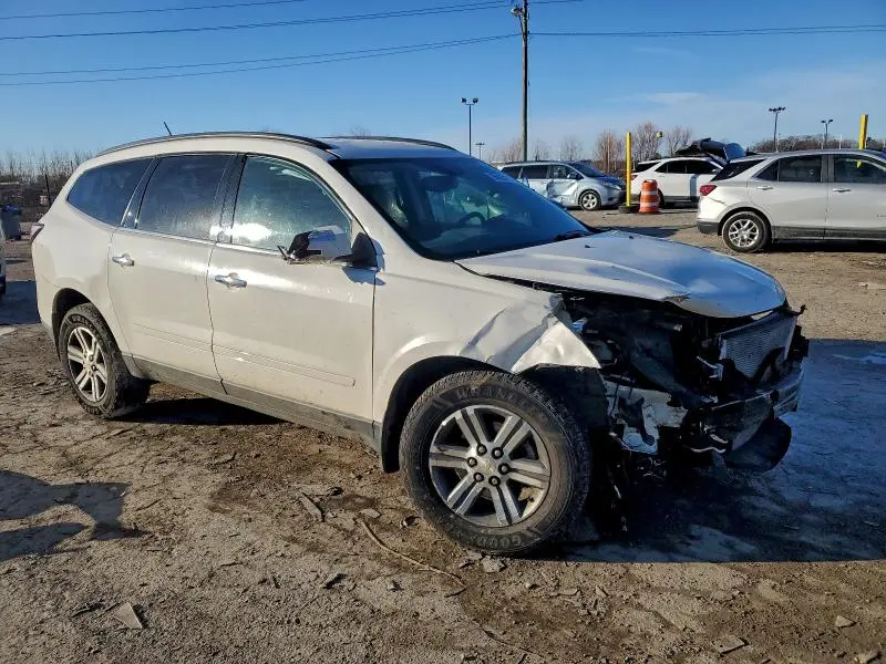 2015 CHEVROLET TRAVERSE LT  