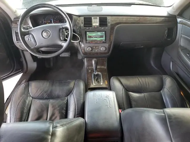 2010 CADILLAC DTS   