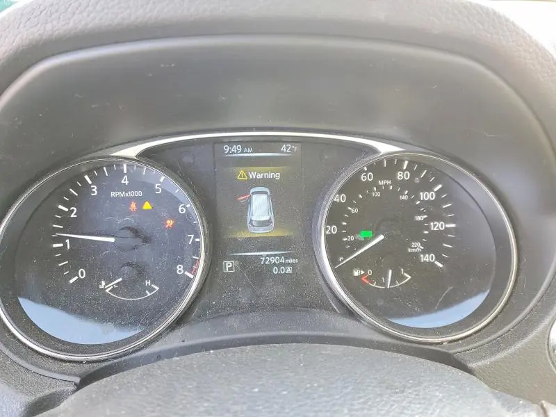2016 NISSAN ROGUE SL  