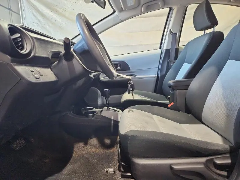 2013 TOYOTA PRIUS C TWO  