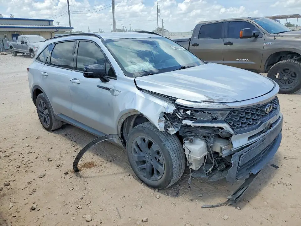 2021 KIA SORENTO S  