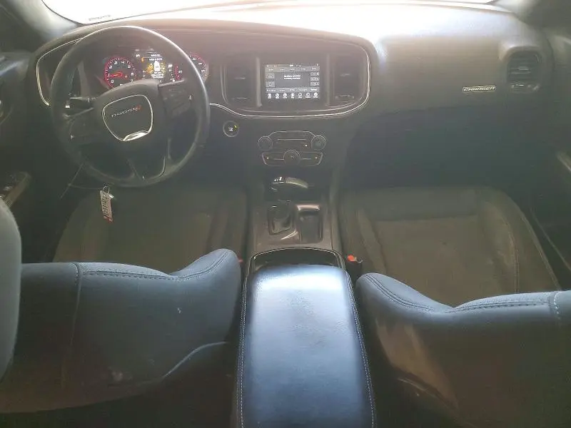 2018 DODGE CHARGER SXT  