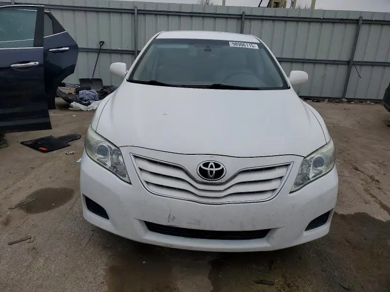 2010 TOYOTA CAMRY BASE  