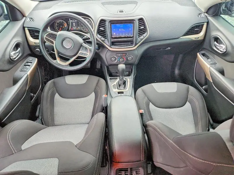 2017 JEEP CHEROKEE SPORT  
