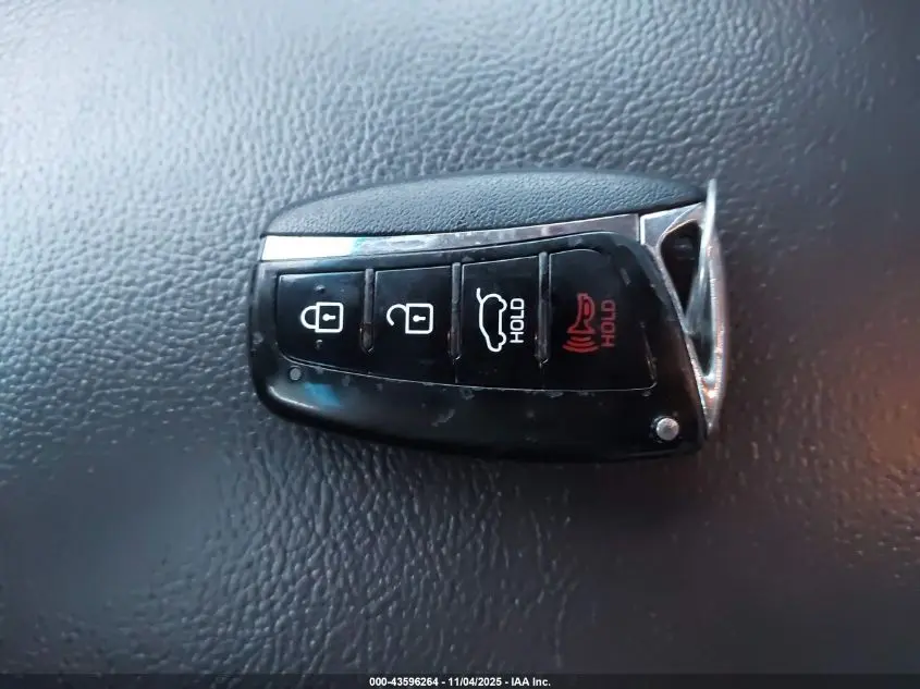 2017 HYUNDAI SANTA FE LIMITED