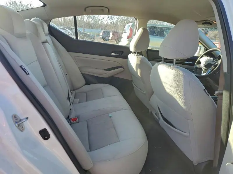 2019 NISSAN ALTIMA S  