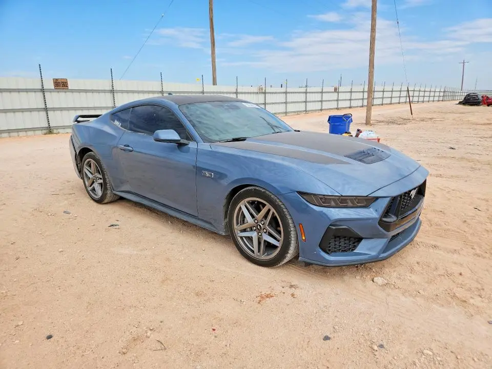 2025 FORD MUSTANG GT  