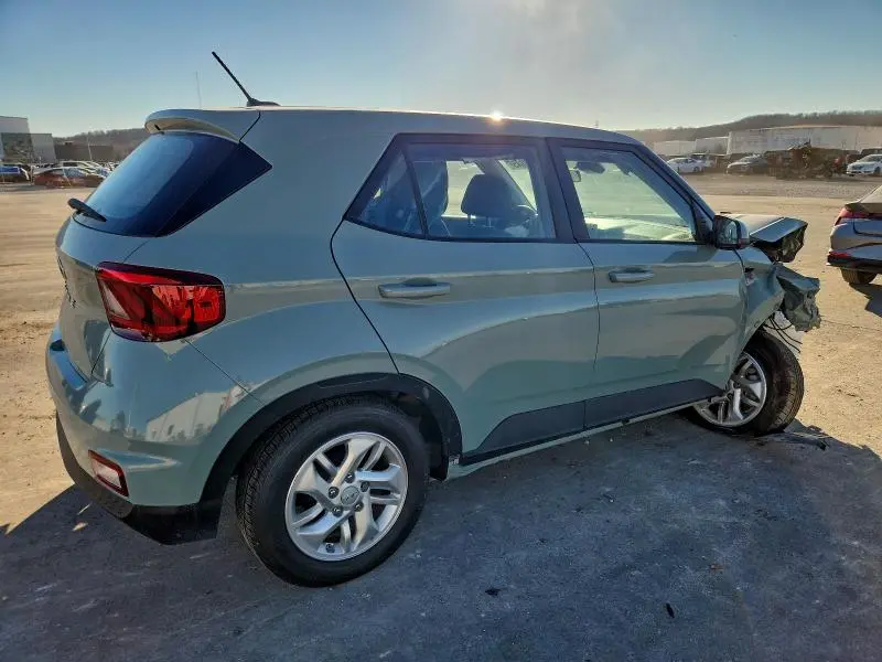 2025 HYUNDAI VENUE SE  