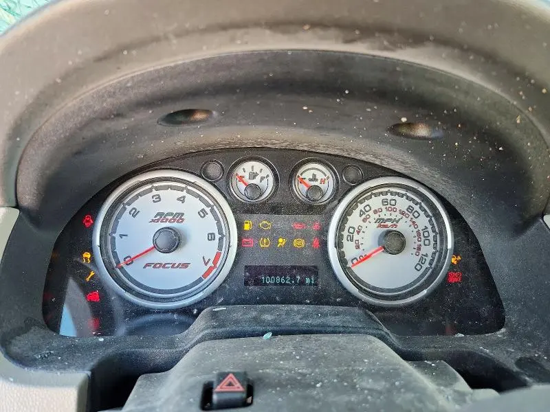 2011 FORD FOCUS SE  