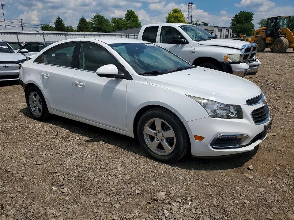 2015 CHEVROLET CRUZE LT  