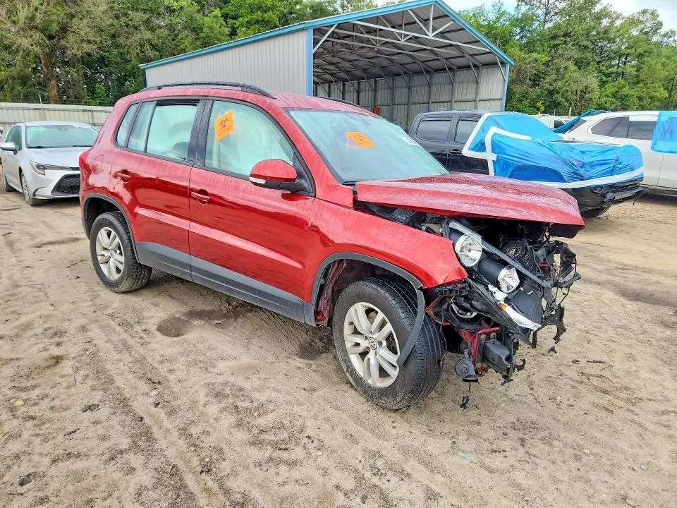 2016 VOLKSWAGEN TIGUAN S  
