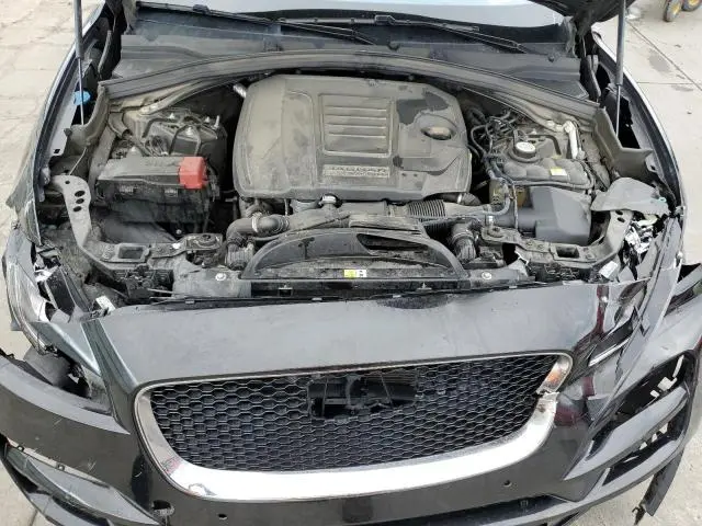 2020 JAGUAR F-PACE PREMIUM  