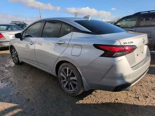 2021 NISSAN VERSA SV  