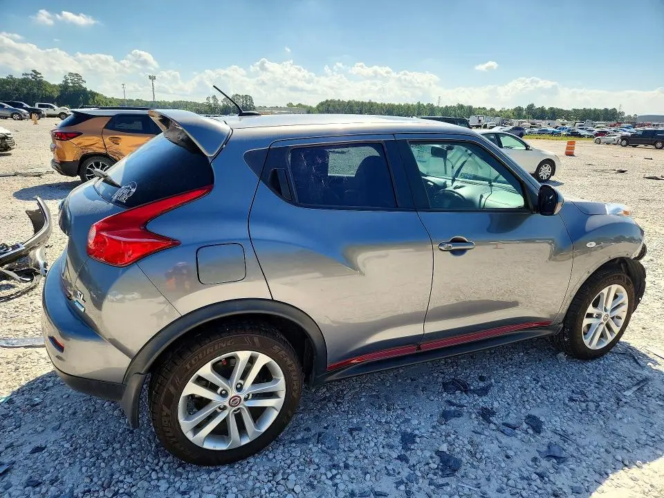 2014 NISSAN JUKE SL  