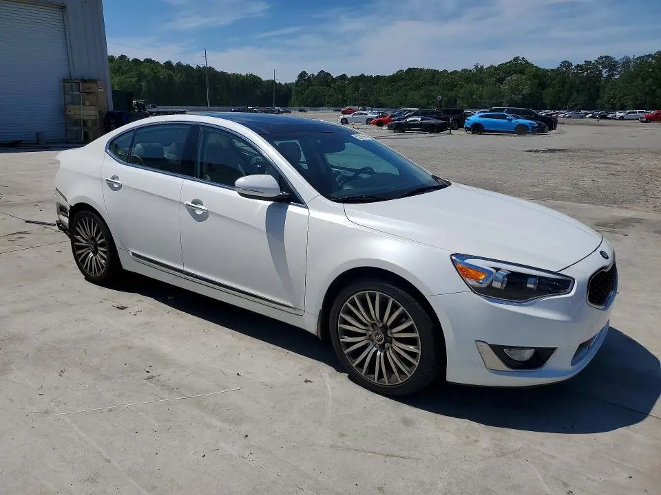2016 KIA CADENZA LUXURY  