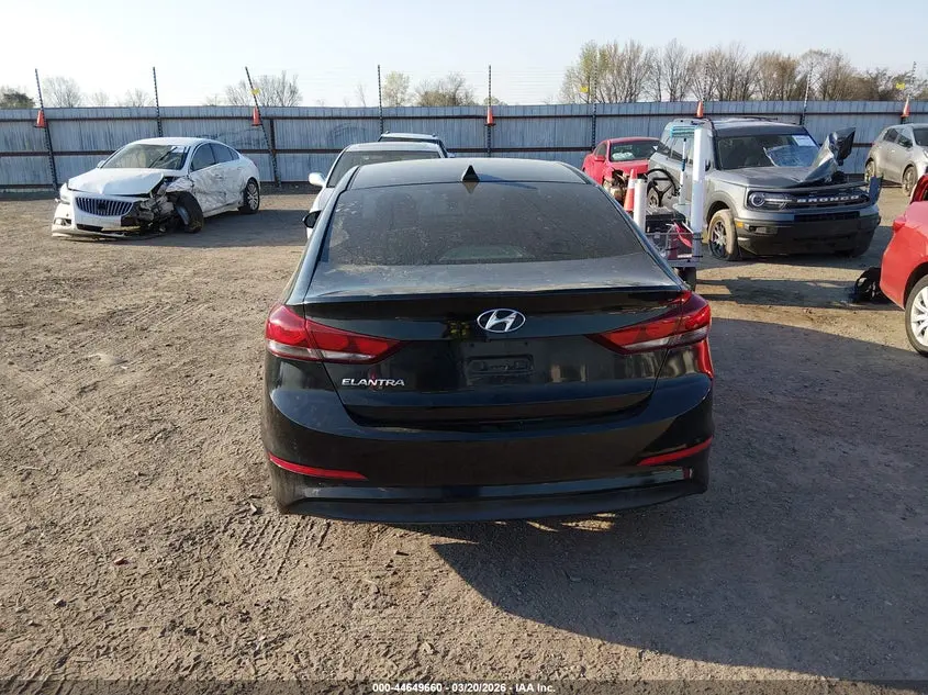2017 HYUNDAI ELANTRA SE