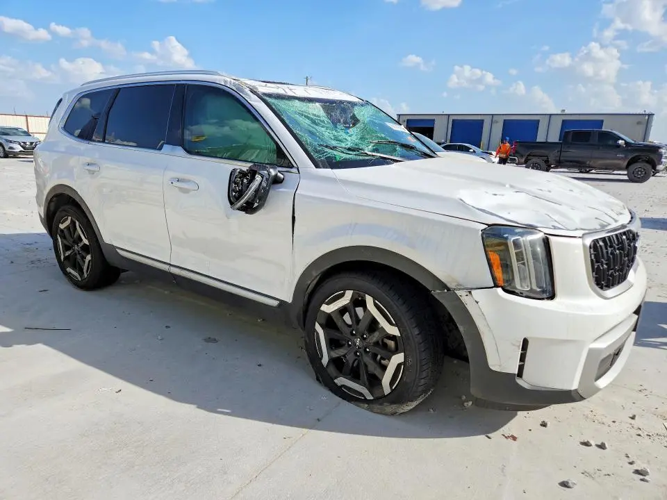 2023 KIA TELLURIDE EX  