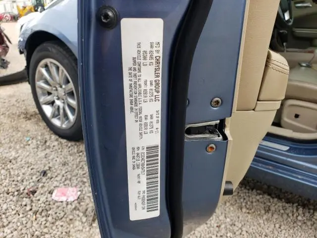 2011 CHRYSLER 300C   
