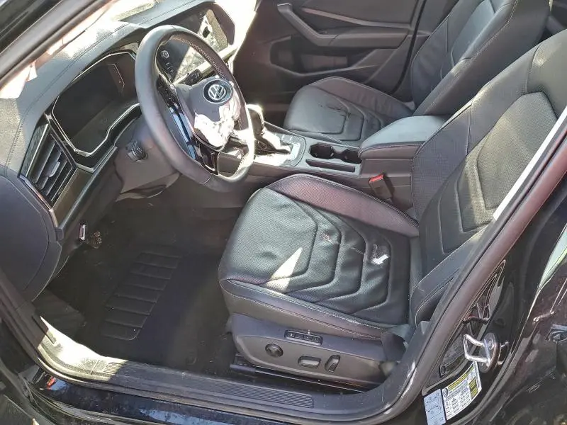 2021 VOLKSWAGEN JETTA SEL PREMIUM  