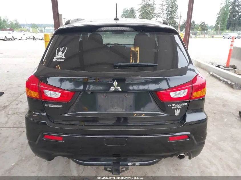 2011 MITSUBISHI OUTLANDER SPORT SE