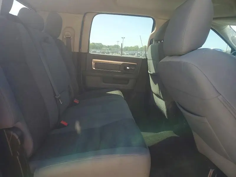 2015 RAM 2500 SLT  