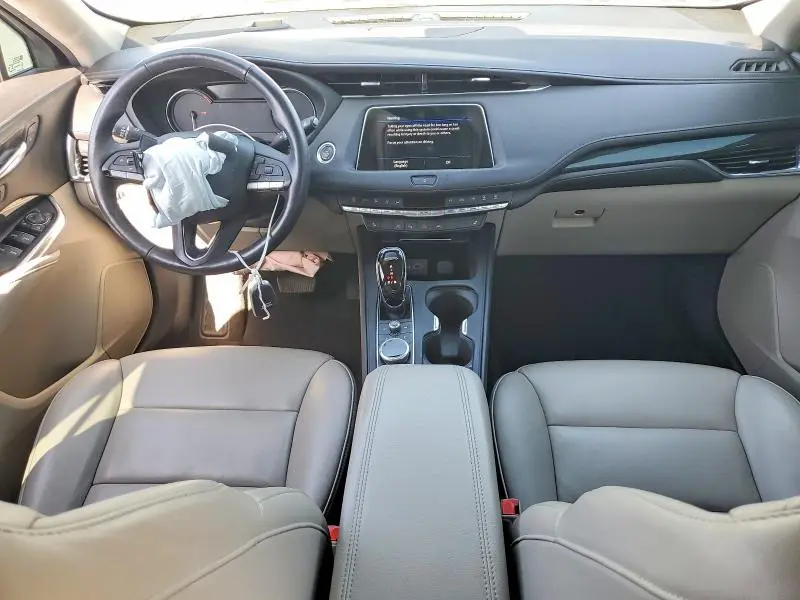 2022 CADILLAC XT4 PREMIUM LUXURY  