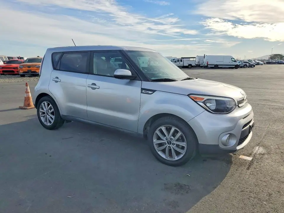 2017 KIA SOUL +  