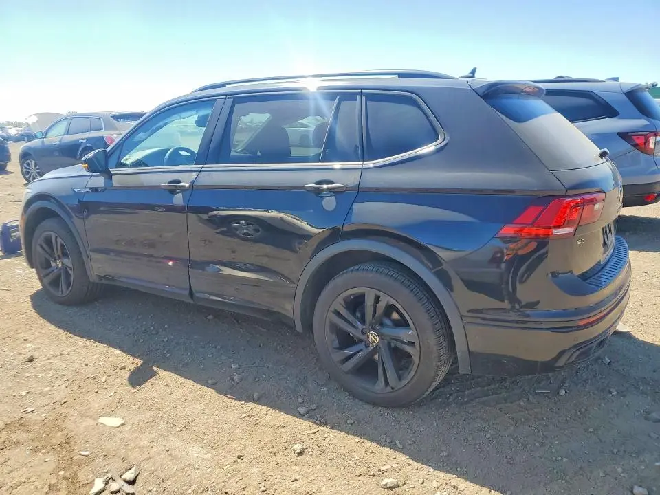 2023 VOLKSWAGEN TIGUAN SE R-LINE BLACK  