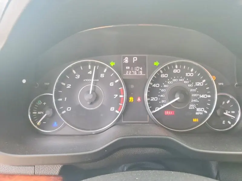 2012 SUBARU OUTBACK 3.6R LIMITED  
