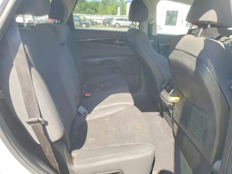 2018 KIA SORENTO L  