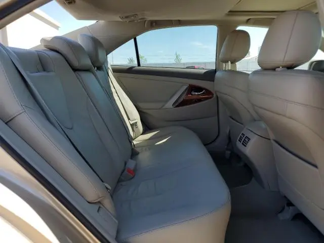 2011 TOYOTA CAMRY BASE  