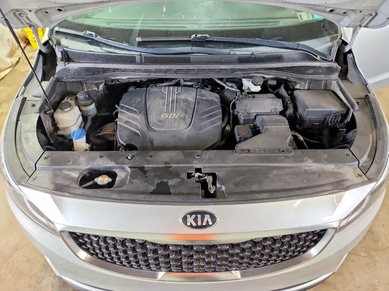 2016 KIA SEDONA LX  