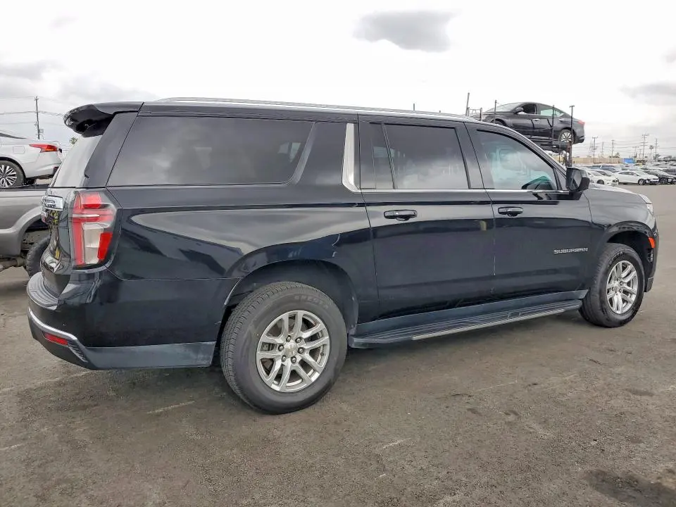 2021 CHEVROLET SUBURBAN C1500 LS  