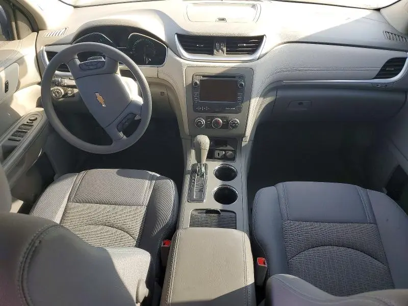 2016 CHEVROLET TRAVERSE LS  