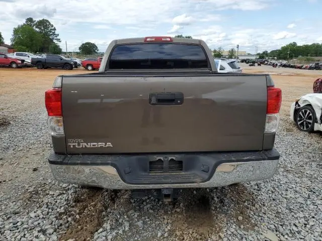 2011 TOYOTA TUNDRA CREWMAX SR5
