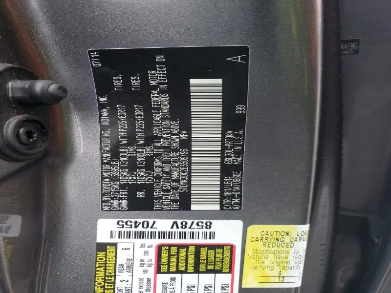 2014 TOYOTA SIENNA XLE 8-PASSENGER  