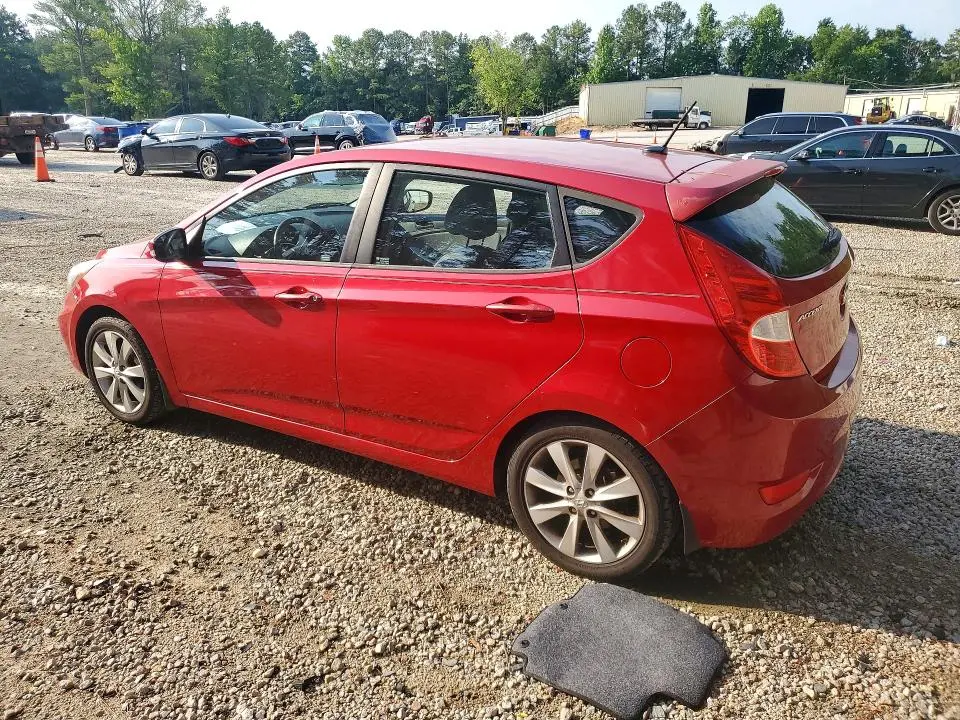2013 HYUNDAI ACCENT SE  