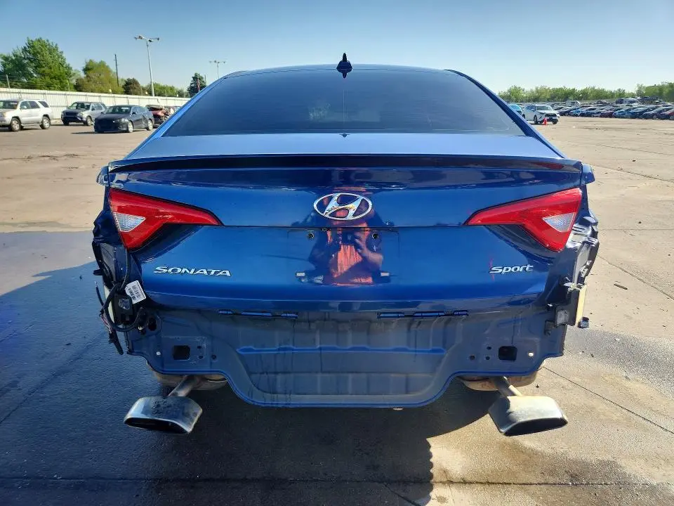 2015 HYUNDAI SONATA SPORT  