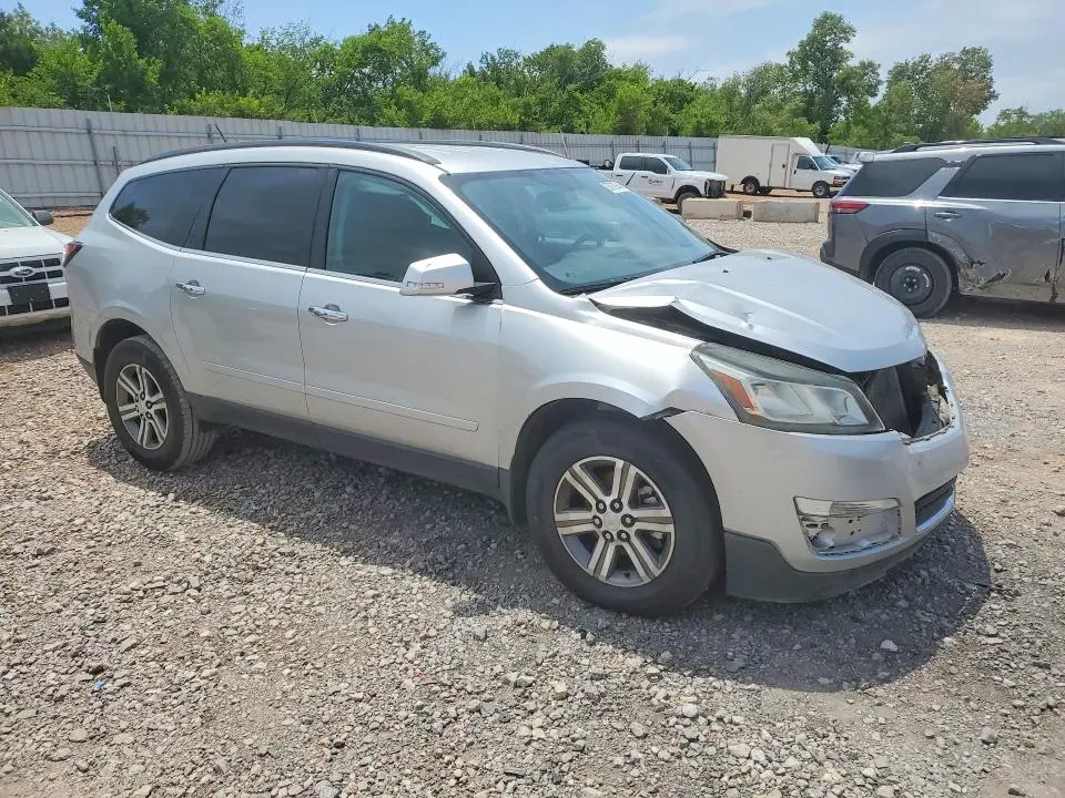2016 CHEVROLET TRAVERSE LT  
