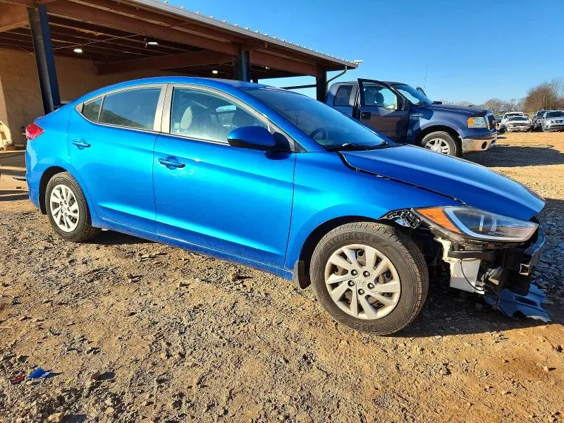 2018 HYUNDAI ELANTRA SE  