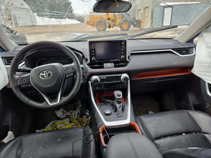 2019 TOYOTA RAV4 ADVENTURE  