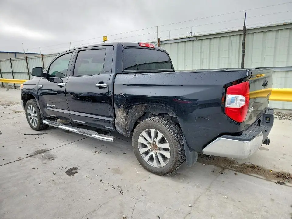 2017 TOYOTA TUNDRA CREWMAX LIMITED  