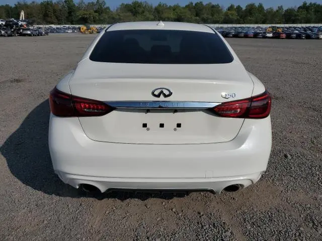 2019 INFINITI Q50 LUXE  